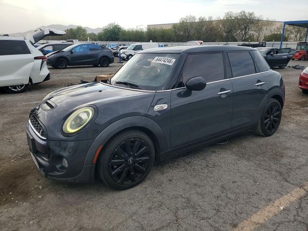 2019 MINI COOPER