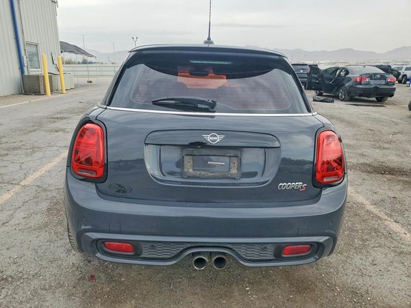 2019 MINI COOPER