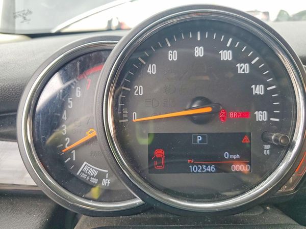 2019 MINI COOPER