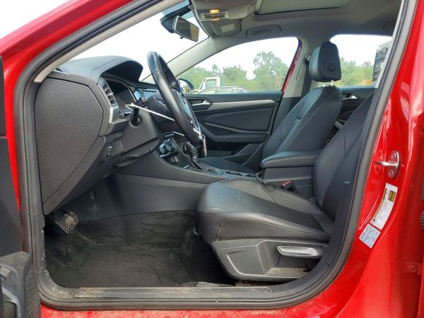2019 VOLKSWAGEN JETTA S, SE, R-Line