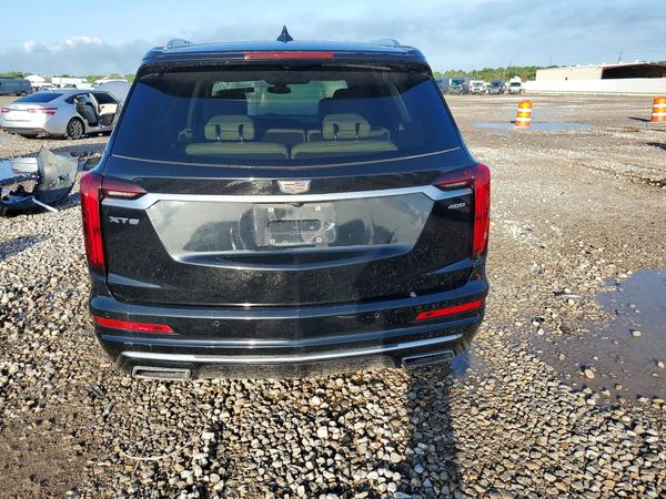 2022 CADILLAC XT6 Premium Luxury