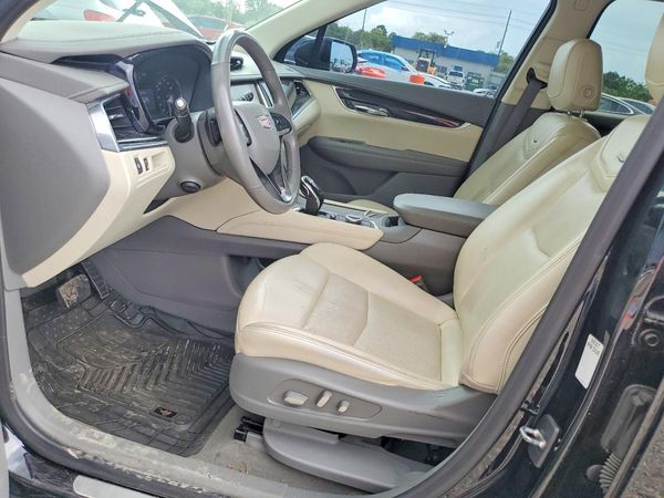 2022 CADILLAC XT6 Premium Luxury