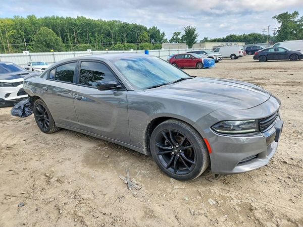 2018 DODGE CHARGER SXT