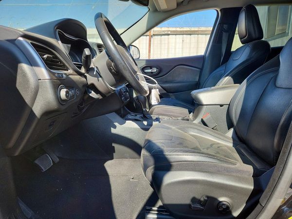 2021 JEEP CHEROKEE