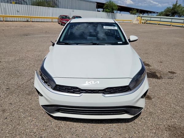 2024 KIA FORTE
