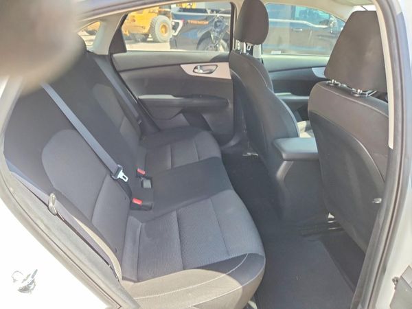 2024 KIA FORTE