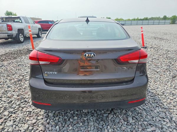 2017 KIA FORTE LX Popular, S