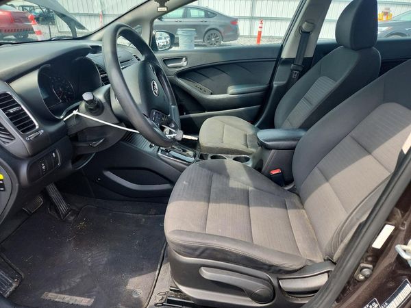 2017 KIA FORTE LX Popular, S