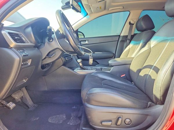 2019 KIA OPTIMA LX, S