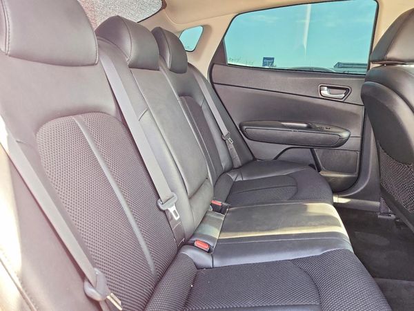 2019 KIA OPTIMA LX, S