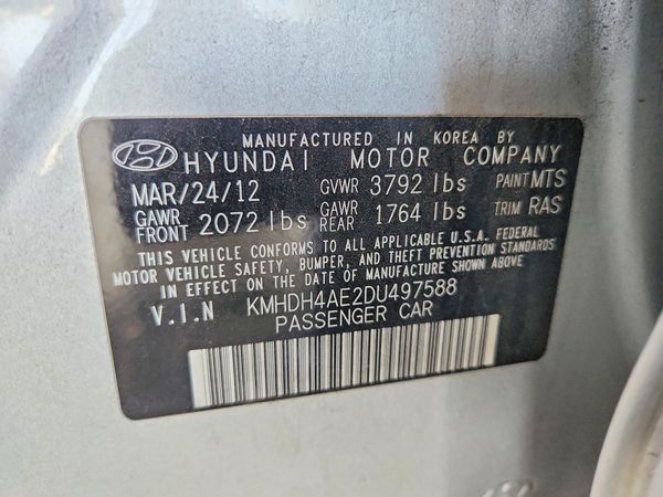 2013 HYUNDAI ELANTRA