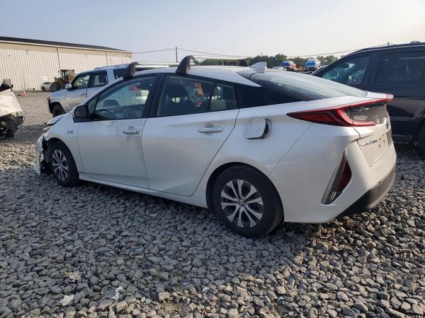 2022 TOYOTA PRIUS