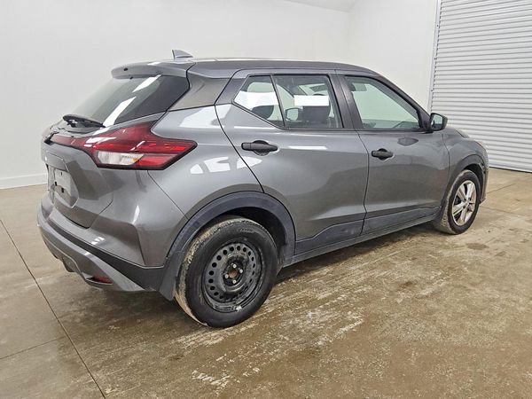 2023 NISSAN KICKS S