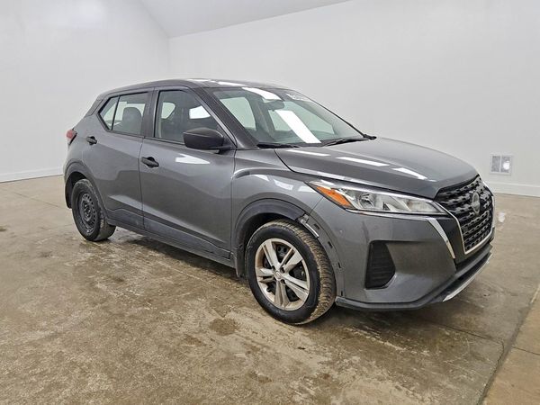 2023 NISSAN KICKS S