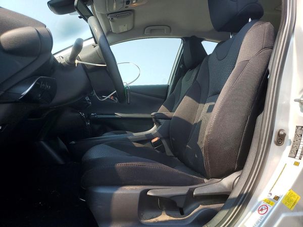 2022 TOYOTA PRIUS