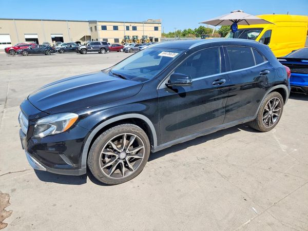 2015 MERCEDES-BENZ GLA