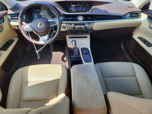 2018 LEXUS ES 350