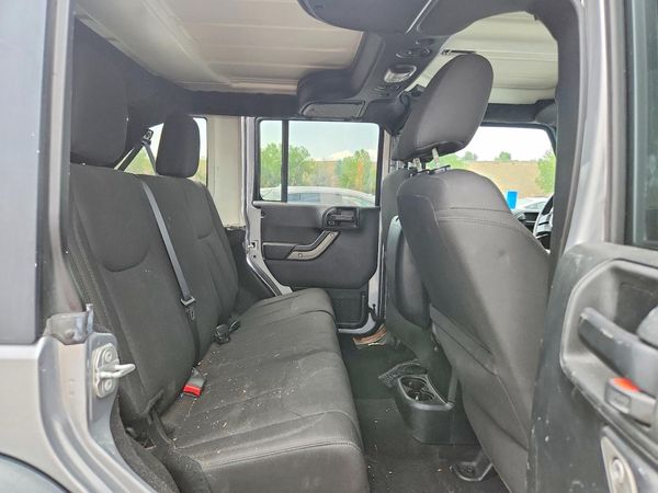 2017 JEEP WRANGLER UNLIMITED SPORT 4X4