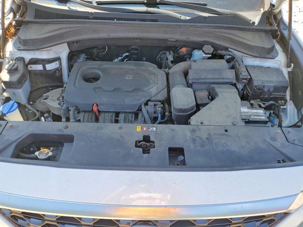 2019 HYUNDAI SANTA FE SE