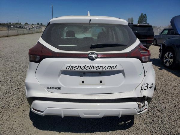 2024 NISSAN KICKS