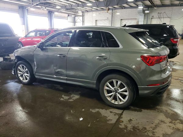 2023 AUDI Q3 S Line quattro Premium