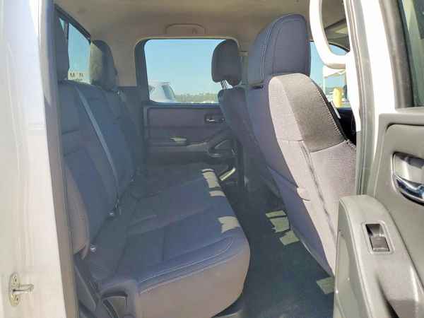 2024 NISSAN FRONTIER