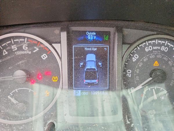 2020 TOYOTA TACOMA SR5
