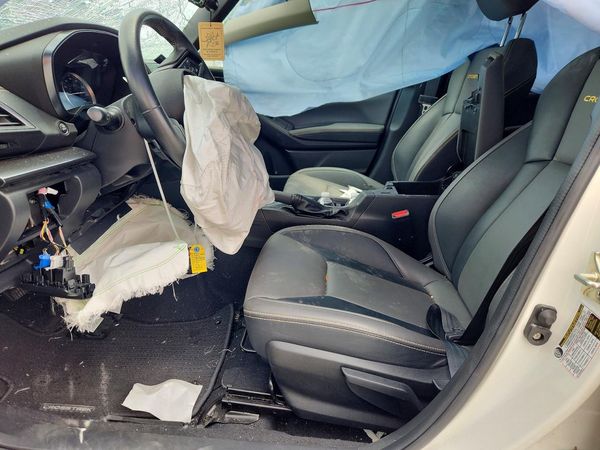2021 SUBARU CROSSTREK Sport+ES+BSD — DENT