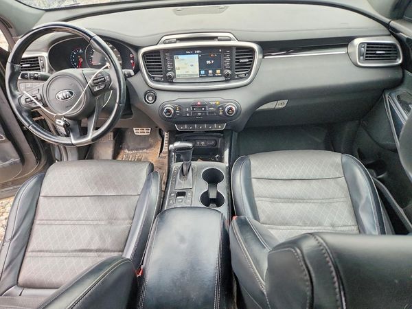 2017 KIA SORENTO SX, SX Limited