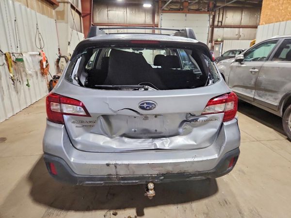 2018 SUBARU OUTBACK