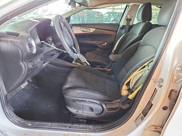 2024 KIA FORTE LX, LXS