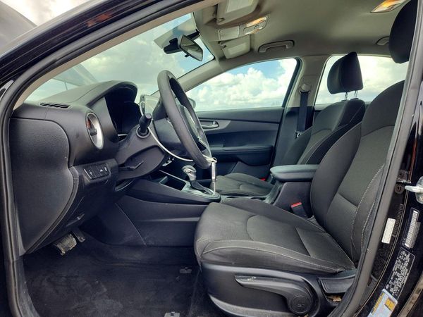 2020 KIA FORTE FE, LXS