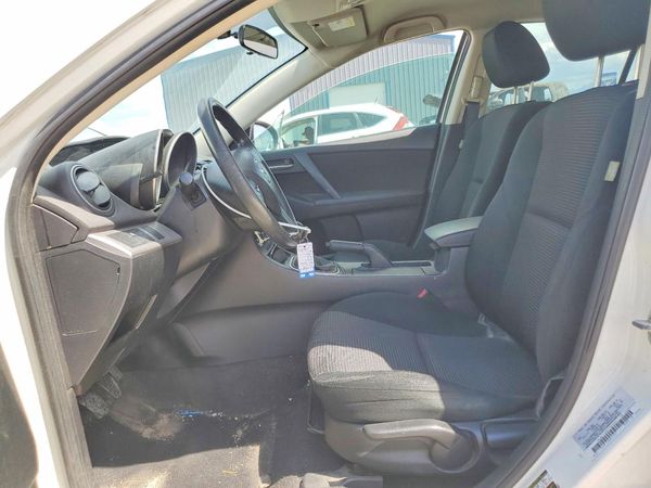 2012 MAZDA 3 Sport/GX