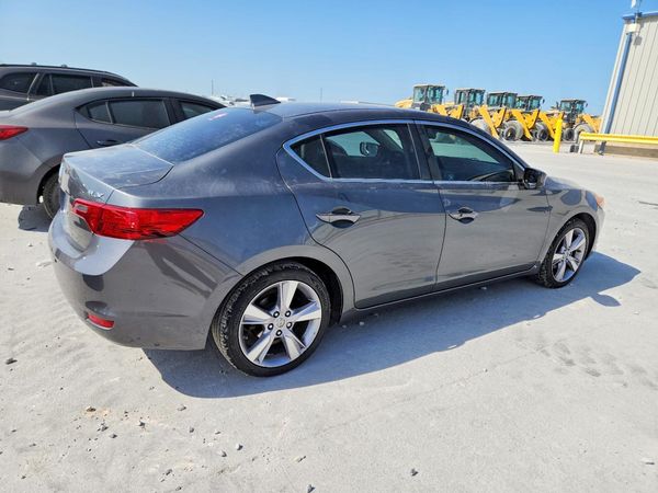 2013 ACURA ILX 20 TECH