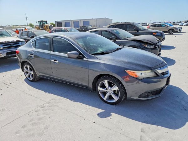 2013 ACURA ILX 20 TECH