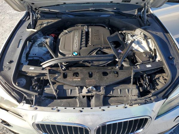 2013 BMW 740