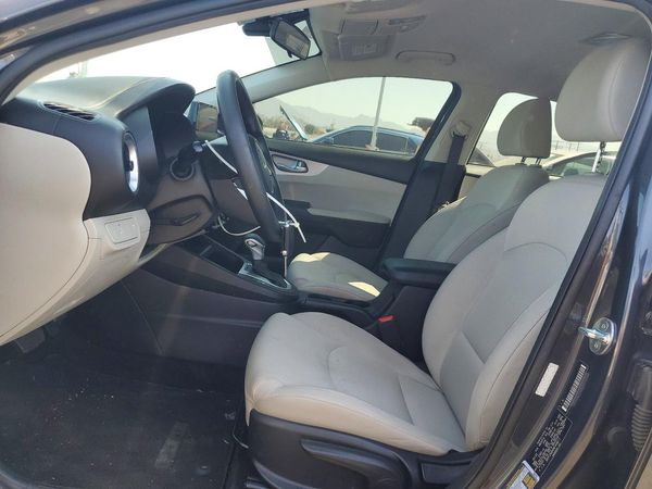 2022 KIA FORTE FE, LXS