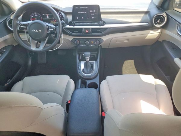 2022 KIA FORTE FE, LXS