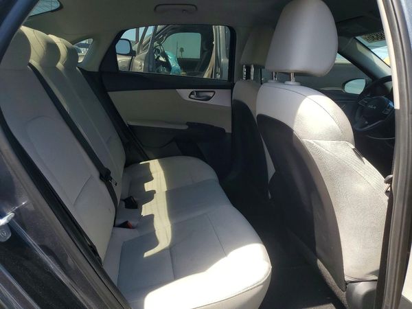 2022 KIA FORTE FE, LXS
