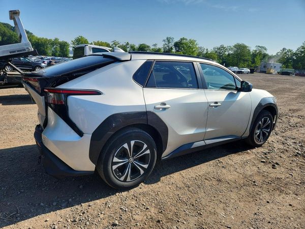 2024 TOYOTA BZ4X