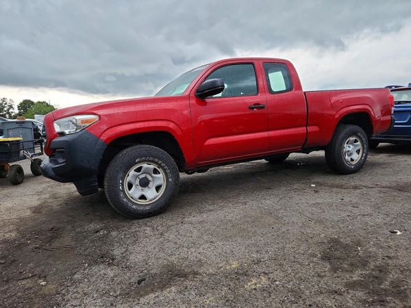 2017 TOYOTA TACOMA SR/SR5
