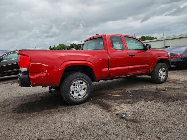 2017 TOYOTA TACOMA SR/SR5