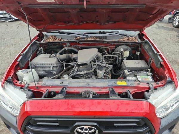2017 TOYOTA TACOMA SR/SR5