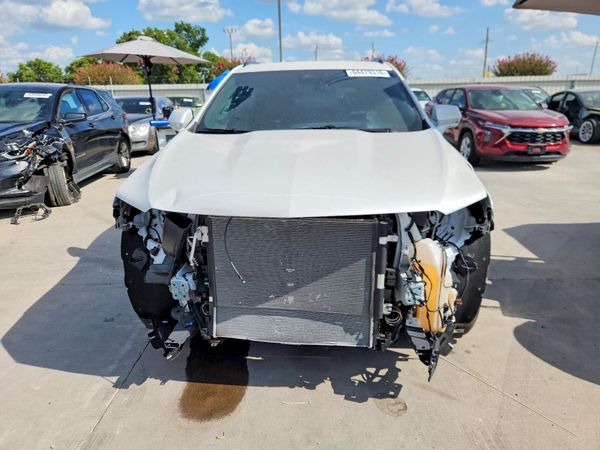 2025 CADILLAC XT4 Sport