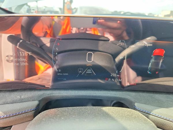 2025 CADILLAC XT4 Sport