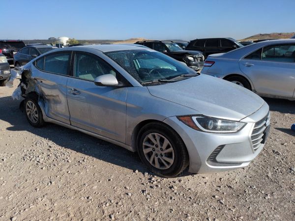 2017 HYUNDAI ELANTRA