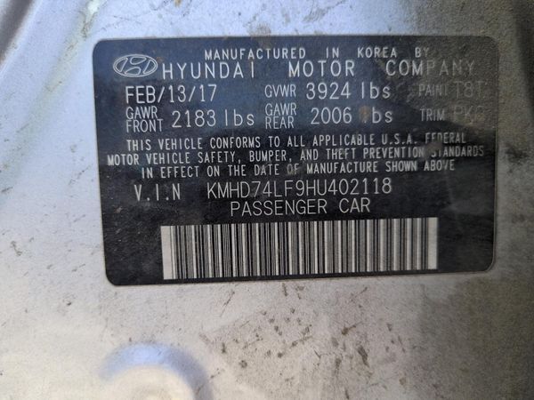 2017 HYUNDAI ELANTRA