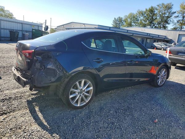 2017 MAZDA 3 Touring