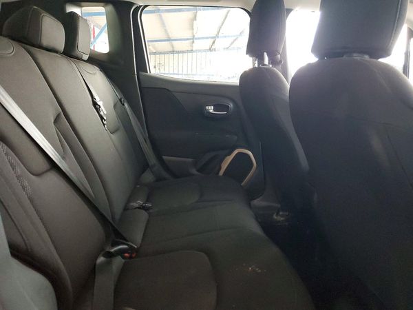 2015 JEEP RENEGADE Sport