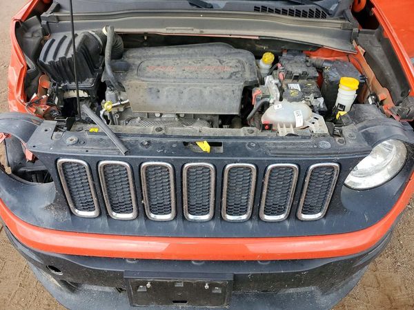 2015 JEEP RENEGADE Sport